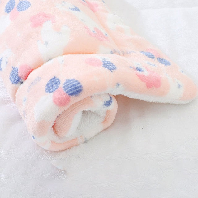 UnJardinDeFleurs™ Soft Flannel Pet Mattress