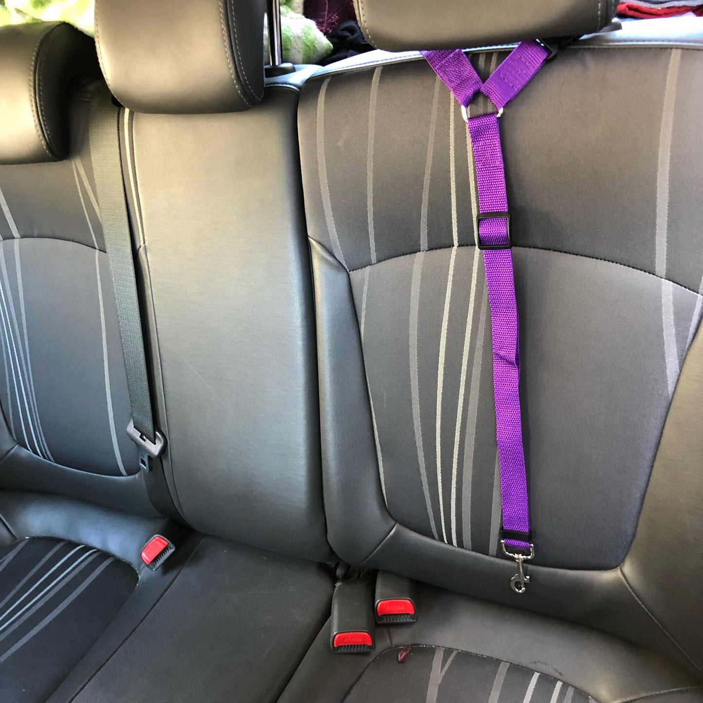 UnJardinDeFleurs™ Two-In-One Pet Car Seat Belt